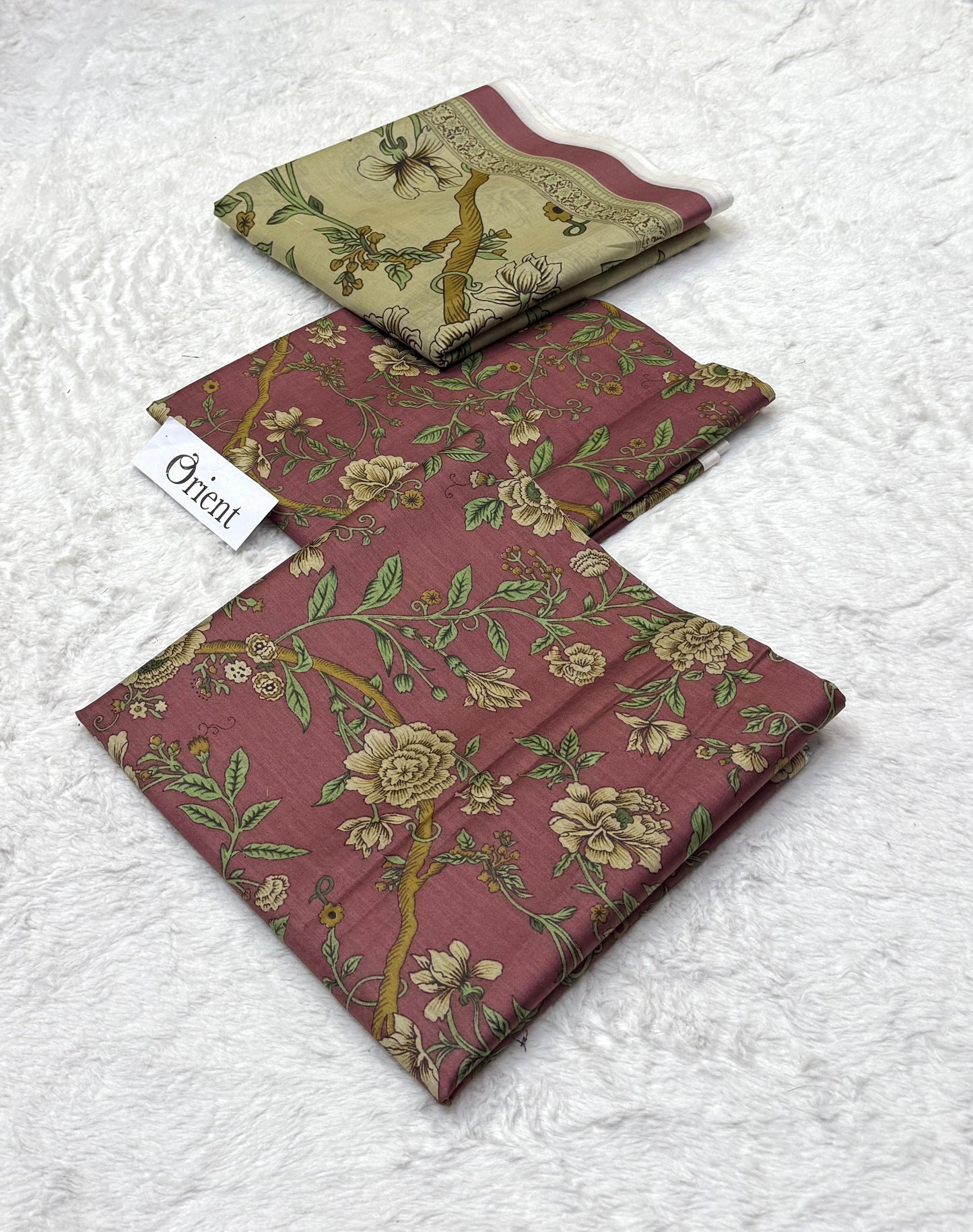 Orient 💯 Original 3pc Printed lawn CollectionOrient 💯 Original 3pc Printed lawn Collection