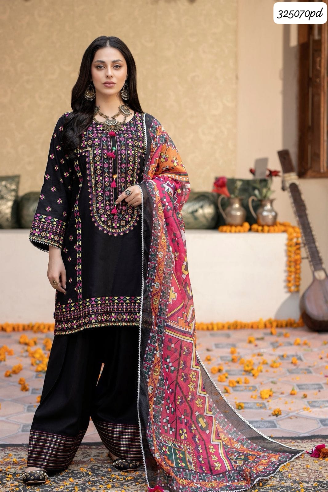 Laam MOST DEMANDING EDITION
03PCS UNSTITCHED SUIT